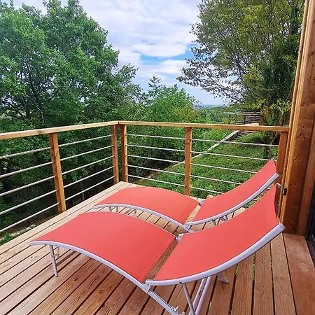Du Domaine Des Fees Chalet *
