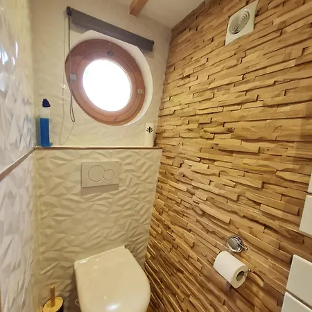 Du Domaine Des Fees Chalet